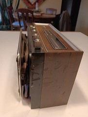 Vintage Zenith Solid State Radio, Circle Of Sound, AM FM Model R421, …..