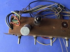 Old Unknown Maker Tube Preamp From Console ? Stereo Needs Restoration