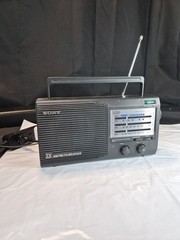 Sony TV Sound AM/FM/TV/Weather Radio Model ICF-34 Portable Works Perfect..