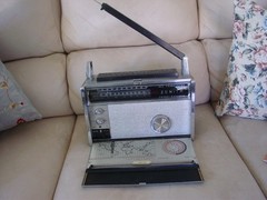 Vintage ZENITH Royal 3000-1 Trans-Oceanic FM/AM/LW/SW Multiband Portable Radio