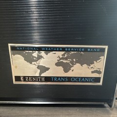 Zenith Trans-Oceanic Solid State 11-Band AM/FM Radio w/ Chart Light