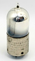 De Forest Audion 4-Pin Engraved Base Triode Vacuum Tube Early Radio – CB55B1