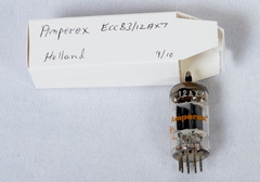 Amperex ECC83 / 12AX7 Vacuum Tube – Holland – Tests Strong – Excellent Conditio