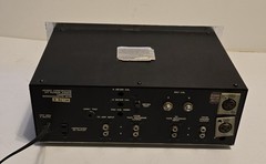 Advent Model 100 Dolby Noise Reduction Audio Processor Control Unit Preamplifier