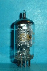 Amperex EF86 6267 Tube Halo Getter Tested