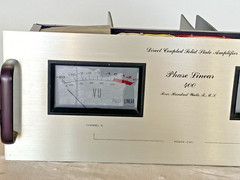 Phase Linear 400 Amplifier – Works Well
