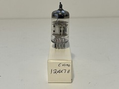 Made In China 12AX7B Vacuum Tube Tests Good 120 / 98
