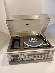 Zenith IS 4170 Turntable Stereo Cassette Deck