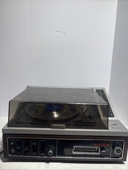 Zenith Allegro J587W Record Player 8-Track FM/AM Radio