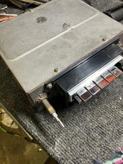 8 TRACK AM/FM QUADRAPHONIC PLAYER RARE! IN-DASH UNIT SERVICED VIDEO