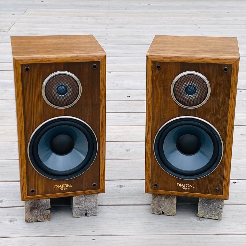 Diatone DS-500 2-Way Bookshelf Speakers Pair Wood Finished Tested Audio Stereo