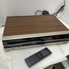 Hitachi VT-1100A VHS Video Cassette Player 4-Head W/ Remote Working Rare Vintage