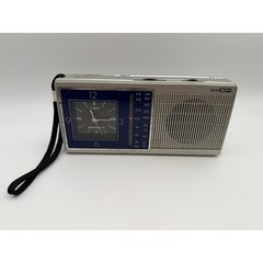 Sanyo RPM-C2 Vintage Portable AM FM Radio Quartz Alarm Clock Silver Blue Face