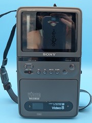Sony Video Walkman GV-200 Video TV Recorder Video 8 – For Parts or Repair