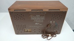 Zenith High Fidelity Automatic Frequency Control AM/FM Tube Radio: Powers ON