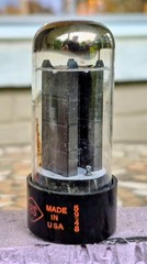 1950’s CBS 5Y3GT Rectifier Tube Black Plates D Getter Tested 80/80 on B&K 606