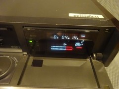 SONY SLV-R5UC HiFi Super VHS Editing VCR. SVHS. Working