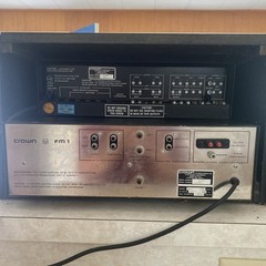Vintage top-line Crown FM-1 Digital Audio FM Tuner Plus Crown IC150A