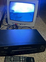 Vintage Sharp VCR VHS Video Cassette Recorder VC-A410U w/Remote & cables VIDEO
