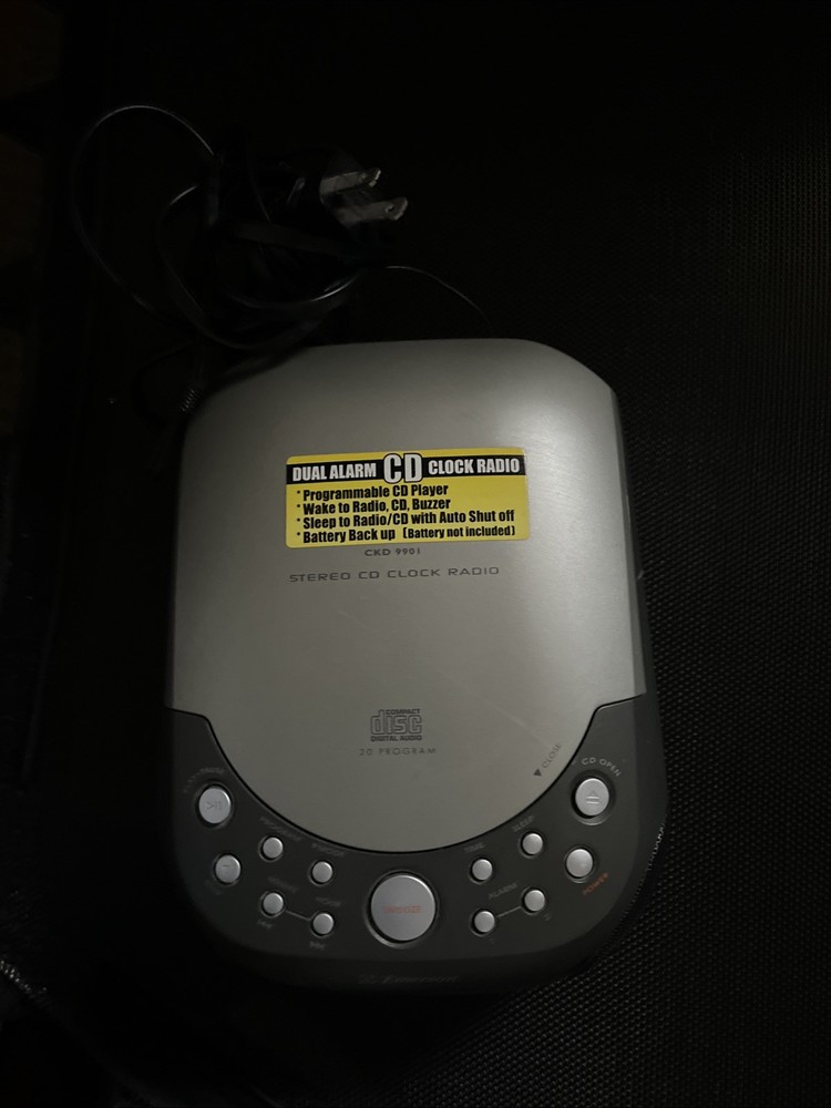 Stereo CD Clock Radio