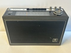 Vintage Magnavox 6 Band Shortwave AM/FM Radio 1R1214 Works Great Free Shipping!