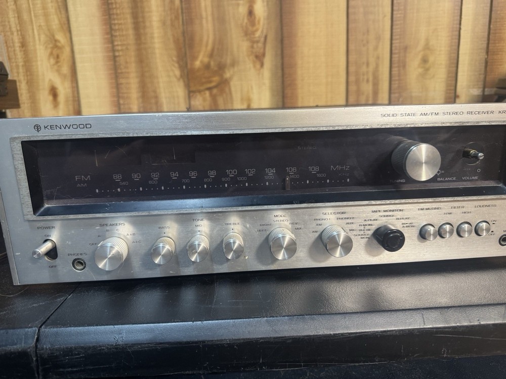 KENWOOD KR-7020 VINTAGE AM/FM STEREO RECEIVER – PARTIALLY TESTED AND WORKING!