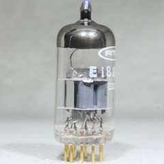 Mullard (RTC Label) E188CC/7308 Disc Getter Gold Pin Mitcham UK 1970 Very Strong