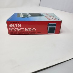 Realistic 12-719 AM/FM Pocket Radio with Original Box Tested