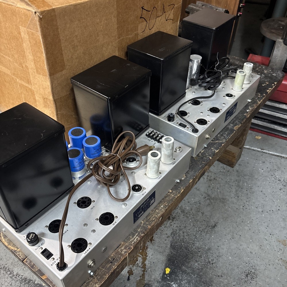 Fisher 50A Amplifiers