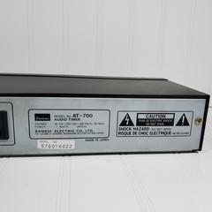 Vtg Sansui AT-700 Audio Program Timer Clock Switched Outlets Tested Japan