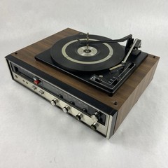 Sears 400.91712 700 AM/FM Stereo 8 Track Turntable Music System