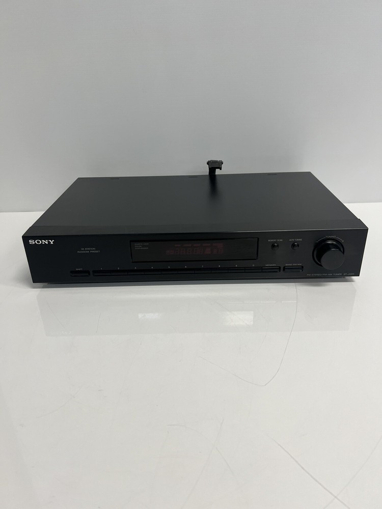 Sony ST-JX311 Quartz Lock 30-Preset FM Stereo/AM-FM Tuner
