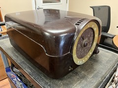 Zenith H664 or J664 Tube Radio Record Player Cobra Matic Bakelite Does Not Work