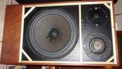 AR – 11 Speakers – Very Fine
