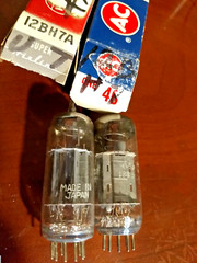 2 x 12BH7A Tubes unknown Brand 1= Made in JAPAN Tested Good Grey Plates O-Getter