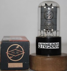1x 1970s 6V6GT NANKING Bottom Square Getter Made in China Amplitrex Tested Tube