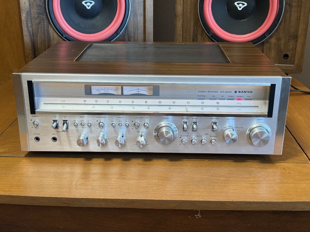 Sanyo JCX 2600K AM/FM Stereo Receiver Amplifier Serviced (See Video Test)