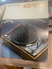 ORIGINAL INSTRUCTION MANUAL / KENWOOD KD-1033 TURNTABLE/ WITH KD-1033 BROCHURE /