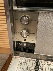 Vintage Zenith Royal 3000 Trans-Oceanic FM-AM Multiband Radio WORKING READ