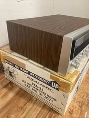 Realistic STA-21 AM/FM Stereo Receiver Walnut Casing. TESTED. WORKS EXCELLENT!