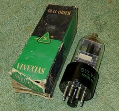Vintage NOS/NIB SYLVANIA 6S8GT Vacuum TUBE Tests x4 (100%,100%,90%,100%) Strong!