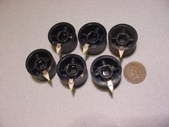 HEATHKIT 6-PCS BIRD BEAK POINTER STYLE BLACK AMPHENOL CONTROL KNOB LOT (LG***)