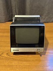 Sony TV-720U Portable Transistor Solid State Television Vintage