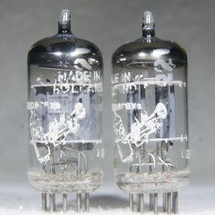 Matched Pair Amperex Bugle Boy 7316/ECC186 O-Getter Holland 1959 Very Strong
