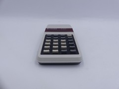 vintage electronic pocket calculator Unico R-846 made in Singapore 1976