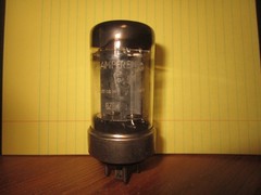 (1) Rare TV1 NOS Testing Amperex Metal Base DD Getter Audio Tube