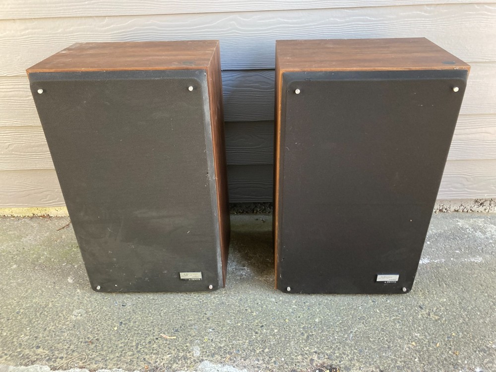 ZENITH ALLEGRO 4000 Walnut Wood Grain Home Floor Speakers