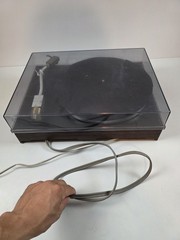 VINTAGE ACOUSTIC RESEARCH AR-XA TURNTABLE