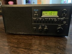 KLH 100 AM/FM Table Radio