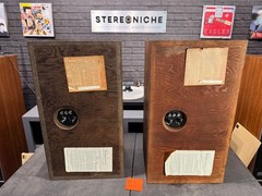 Acoustic Research AR-3 Oiled Walnut Iconic Speakers – Restored -with orig. Boxes